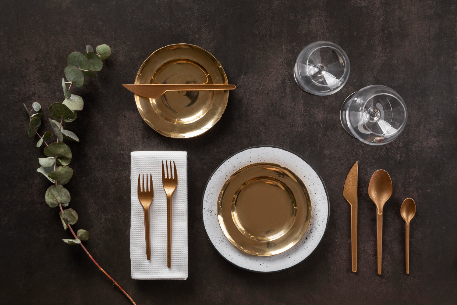 Dinnerware Sets