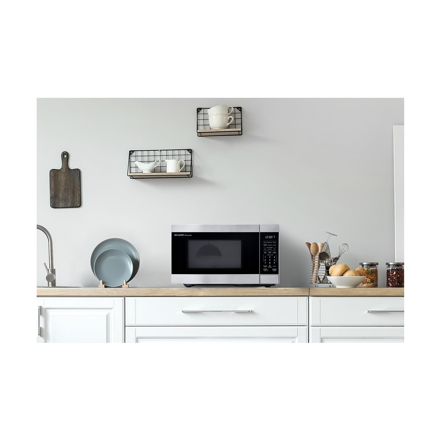 Countertop Microwave Oven with Removable 10.6" Carousel Turntable
