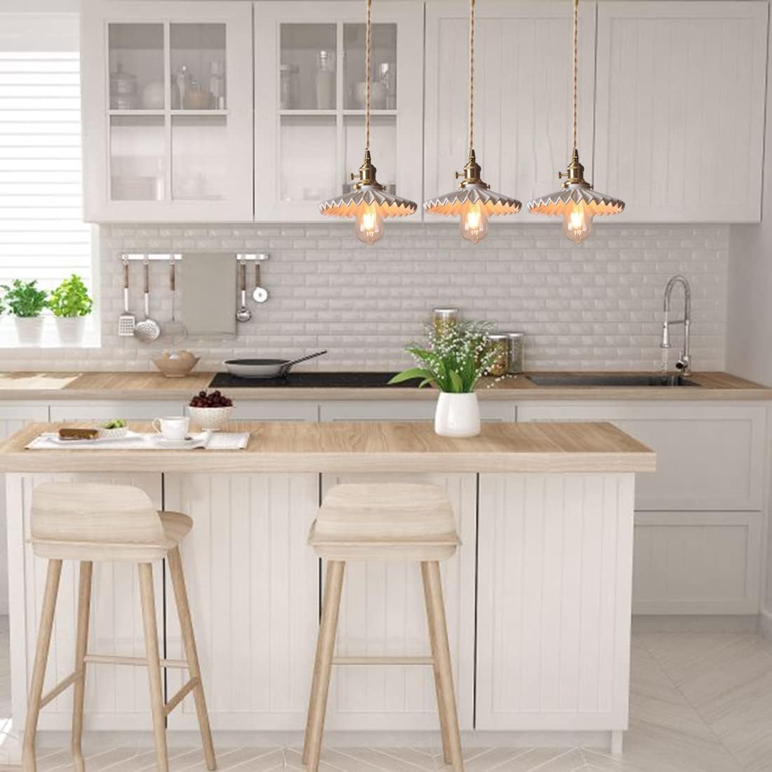 Qufute Modern Ceiling Pendant Light fixtures with White Scalloped Ceramics Shade