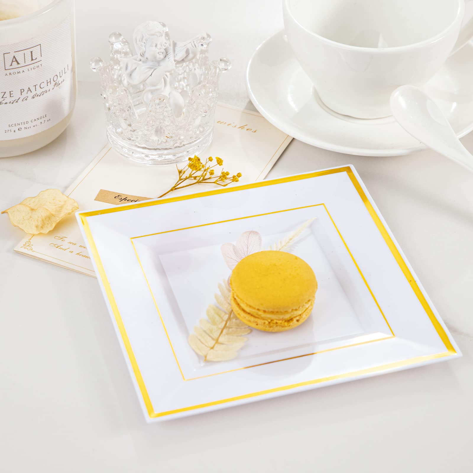 100PCS Gold Square Plastic Plates - 6inch Disposable Dessert/Cake Plates