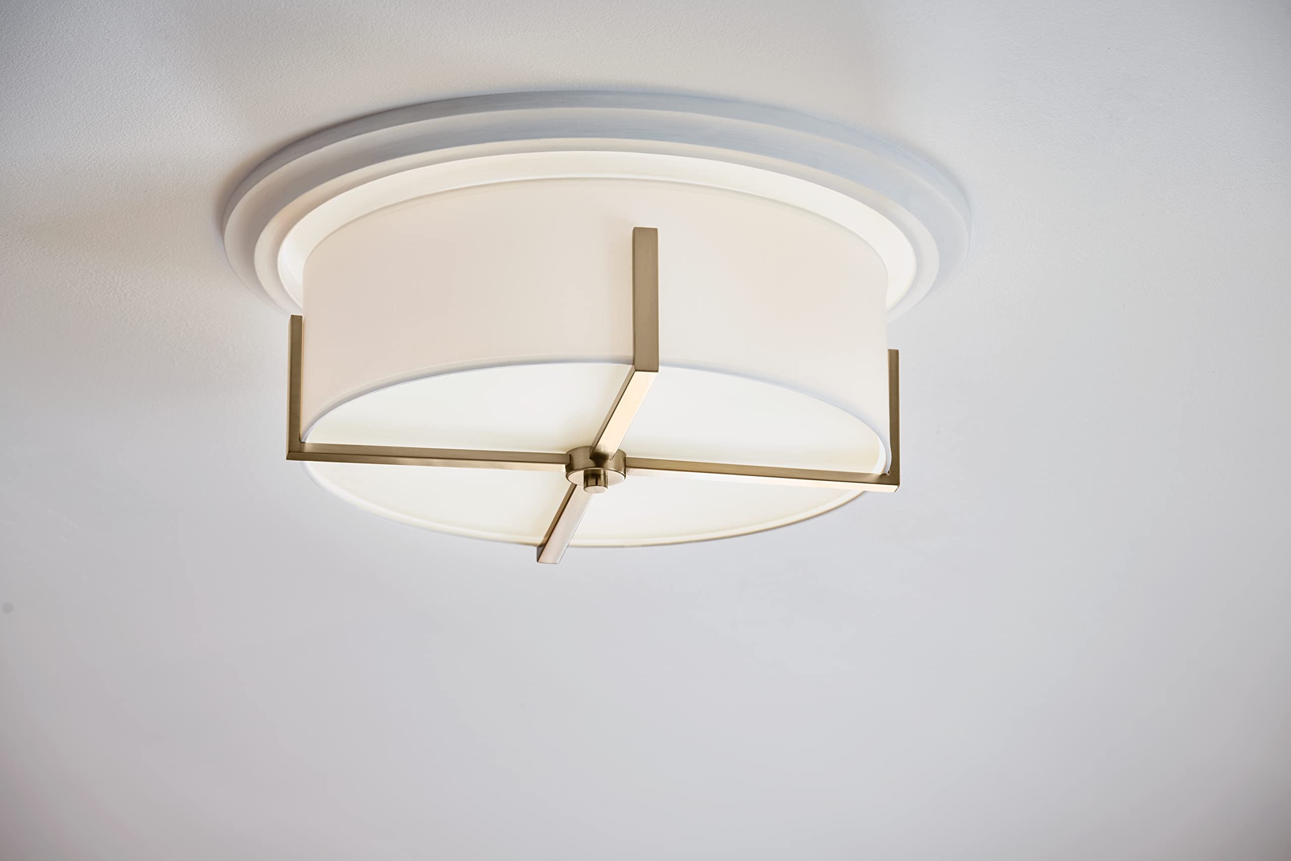Malen 52594CPZ Flush Mount 4-Light 20˝ with White Fabric Shade in Champagne