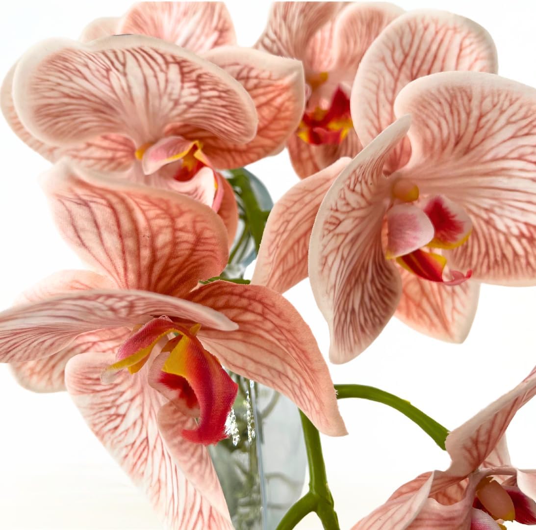 Faux Floral Arrangement, Premium Artificial Indoor Flower Display with Beautiful Blooms