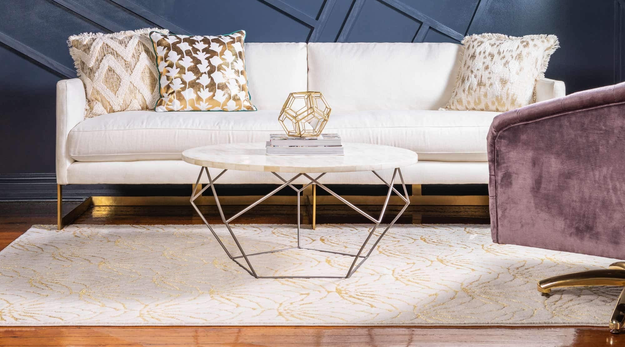 Marilyn Monroe Glam Collection Area Rug - Dahlia (5' 3' x 8' Rectangle