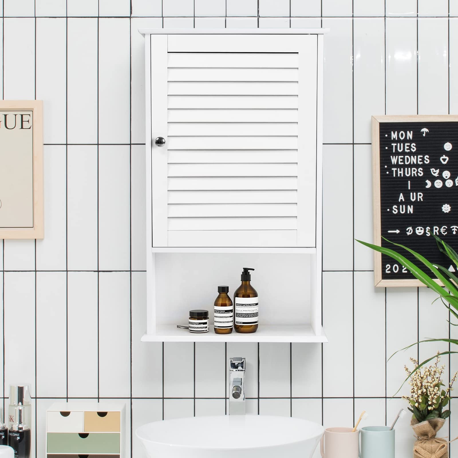 Medicine Cabinet, Wall Mounted Bathroom Cabinet Single Door Wooden Bathroom Wall