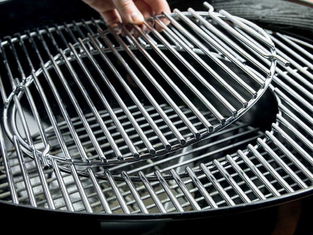 Master-Touch Charcoal Grill, 22-Inch, Black
