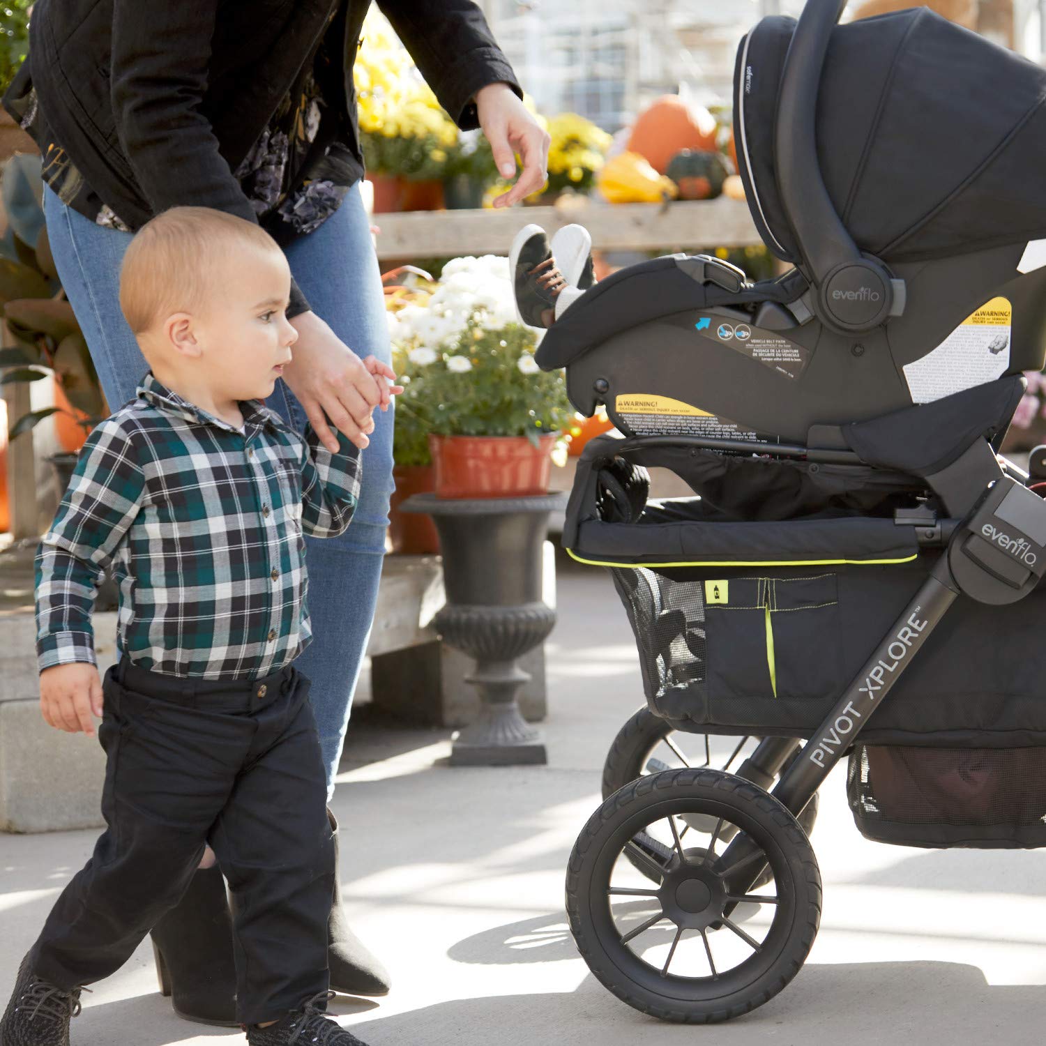 Pivot Xplore Infant Car Seat Adapter, Black