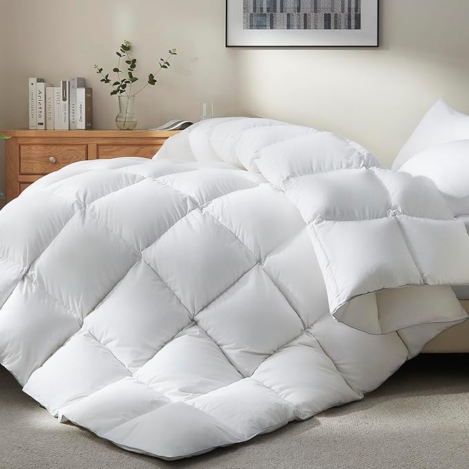Goose Feather Down Fiber Comforter Queen Size
