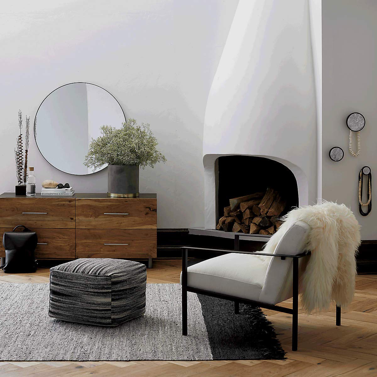 42" Round Wall Mirror, Metal Frame Circle Bathroom Mirror