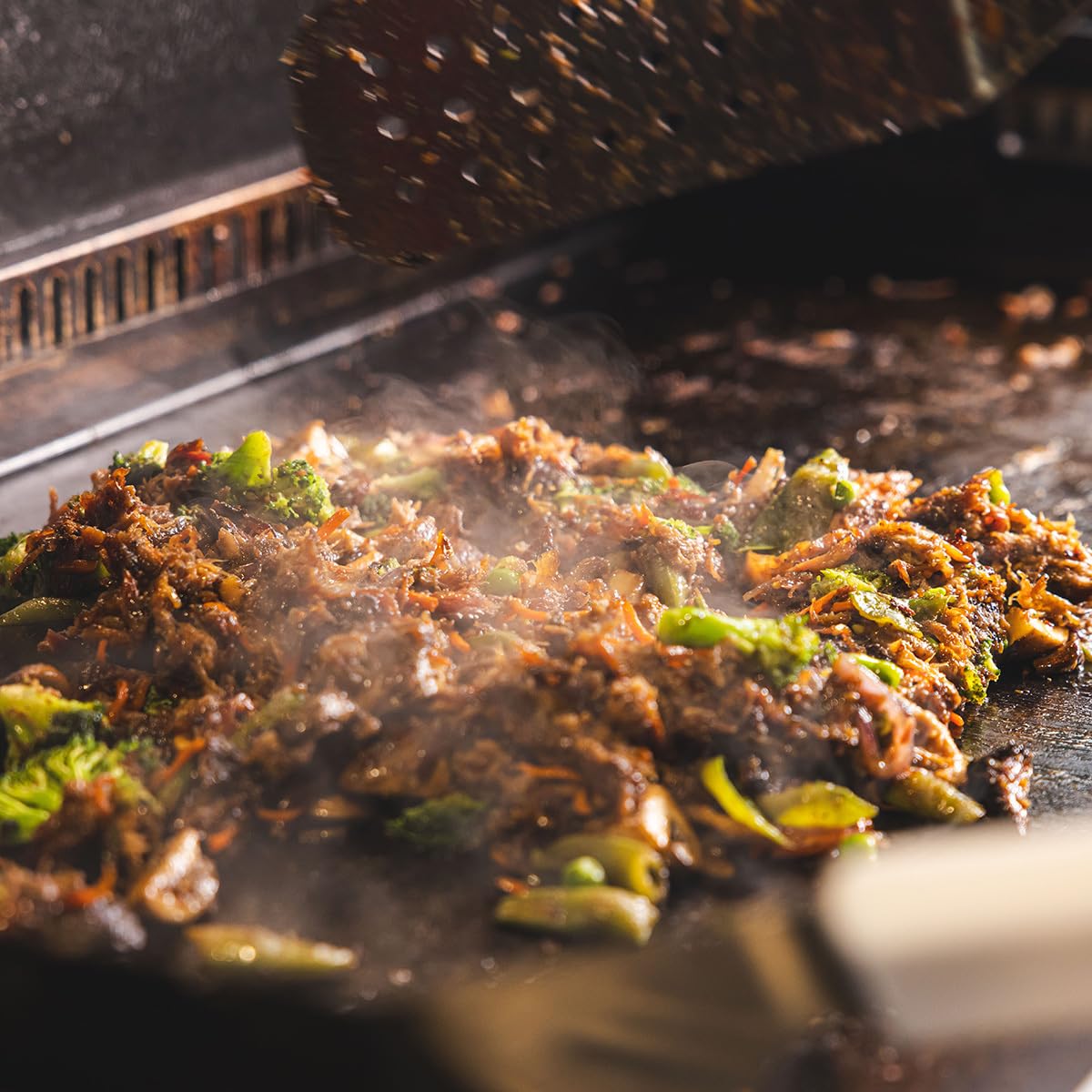 Pellet Grill SmokeStone 600, Outdoor Griddle Grill with Even Temperature