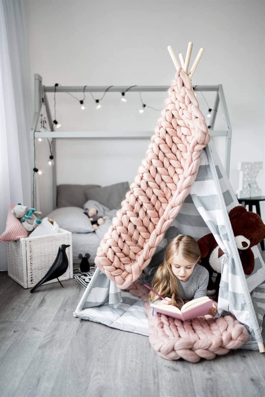 Fluffy Chunky Knit Blanket Merino Wool Handmade Boho Soft and Cozy Bulky