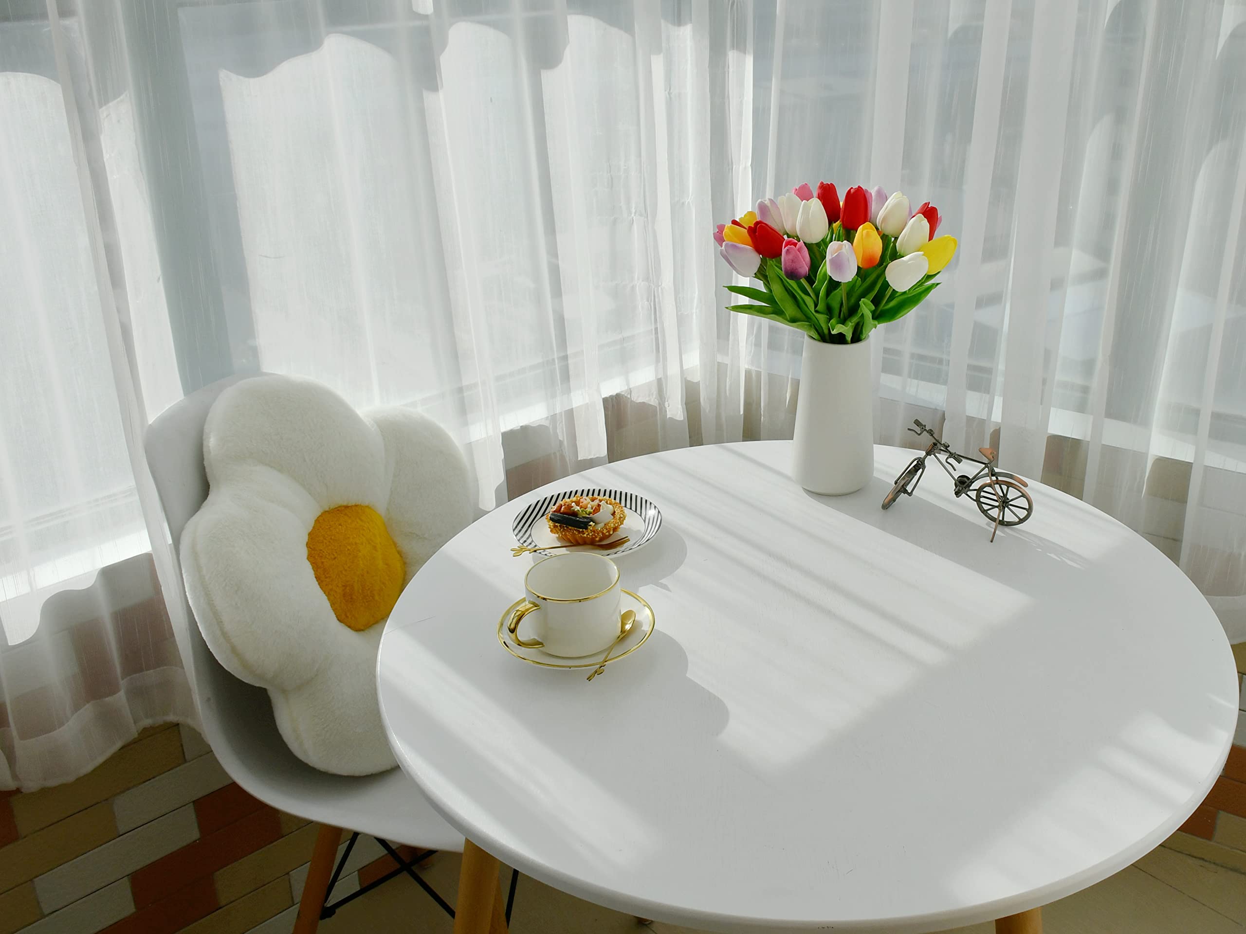 Faux Hydrangea Flowers in Vase, Small Silk Flowers in Vase with Fake Water