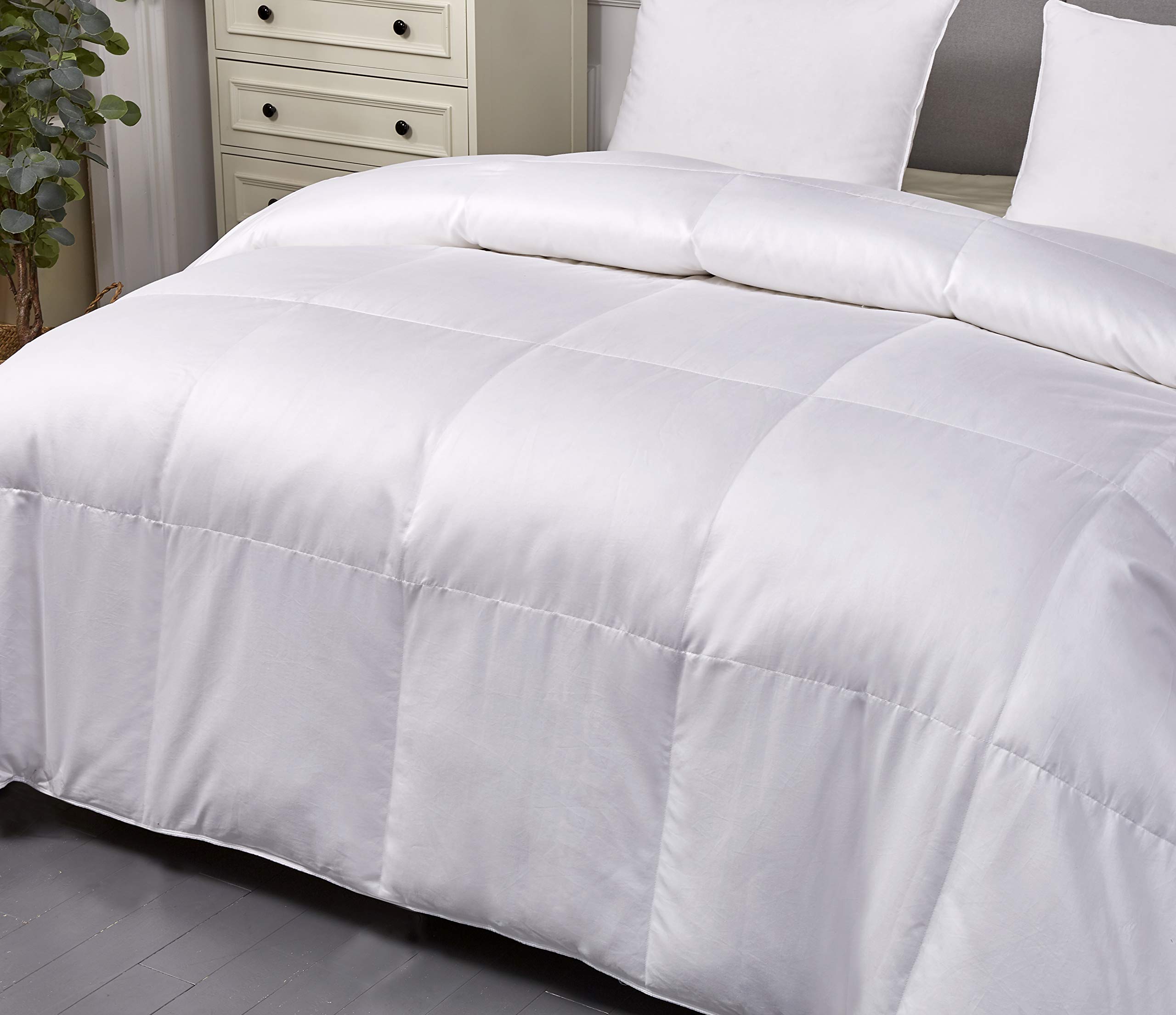 BlueRidge Home Fashion White Luxury 1000 Thread Count European Comforter-Hypoallergenic Premiumn Fill-Year Round Cover-Made In USA, Twin