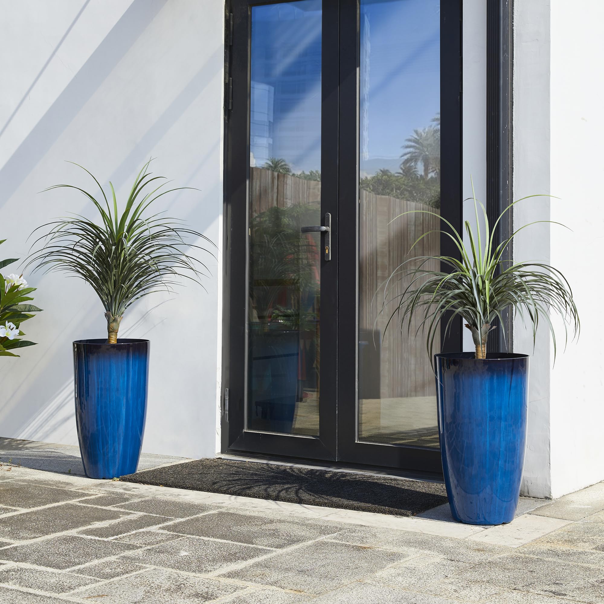 23.5" H Oversized Tall Round Tapered Planter, Set of 2 Large Gradient Cobalt Blue Faux