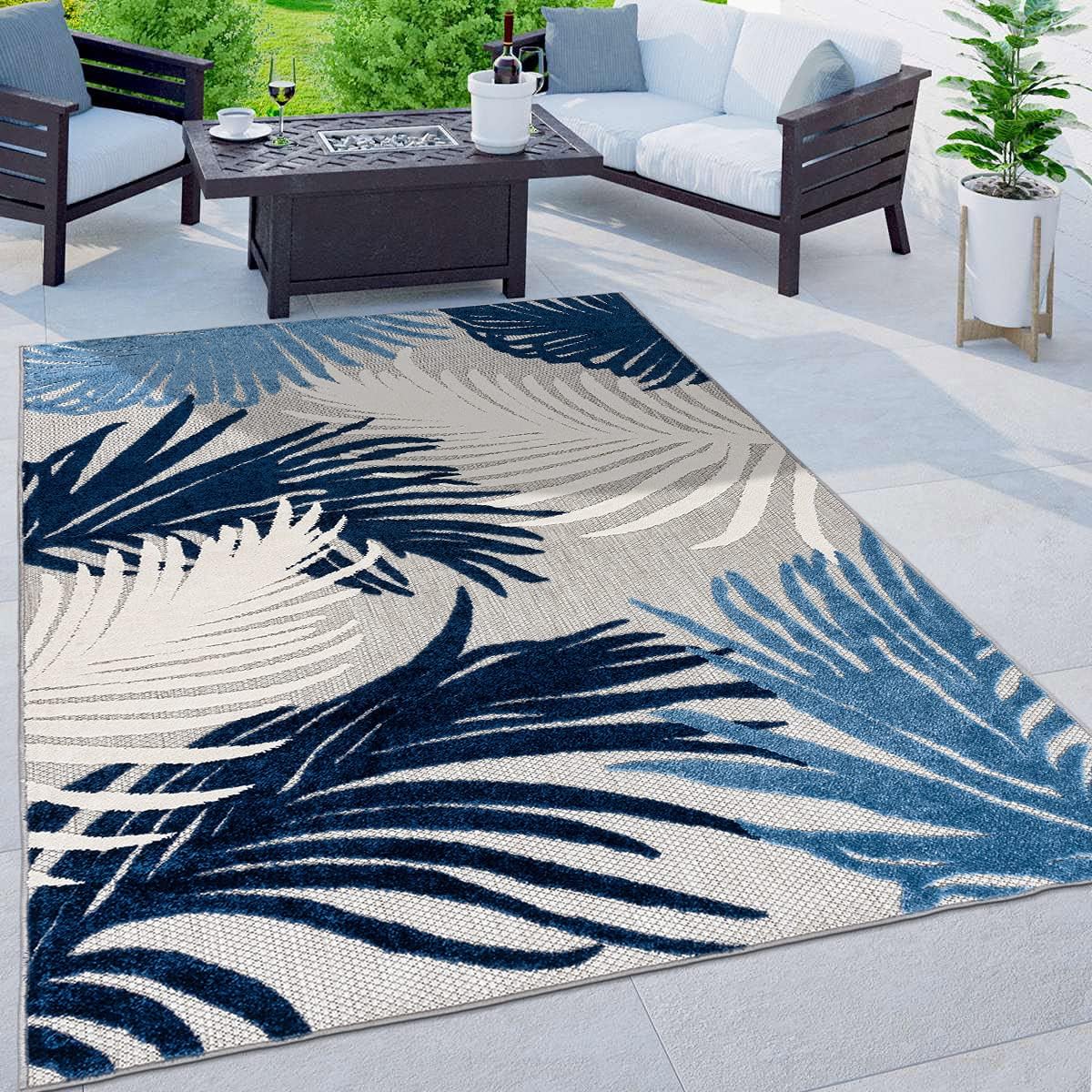 Lucca Contemporary Floral Indoor/Outdoor Area Rug 7'10" x 10' Navy
