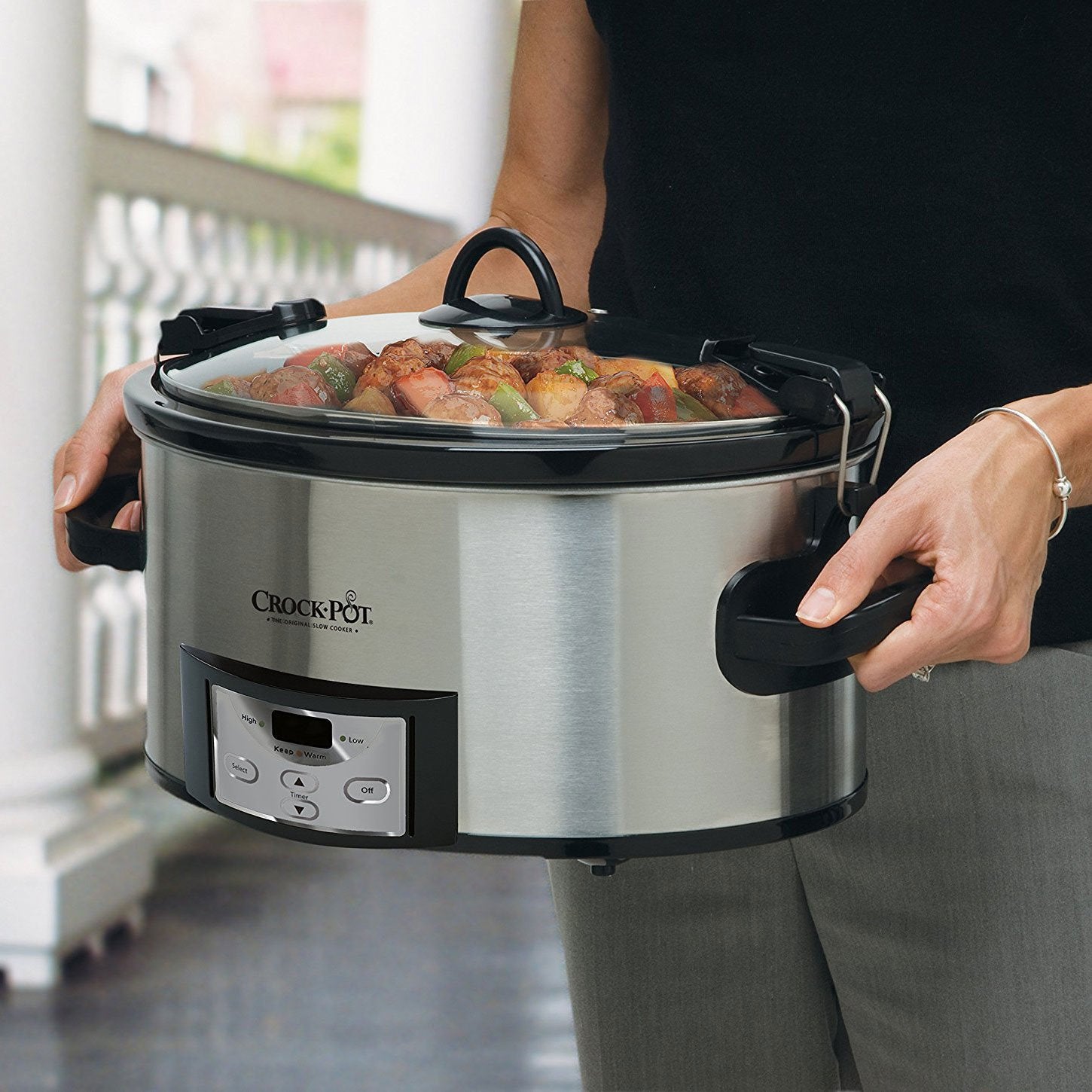 6 Quart Cook & Carry Programmable Slow Cooker with Digital Timer