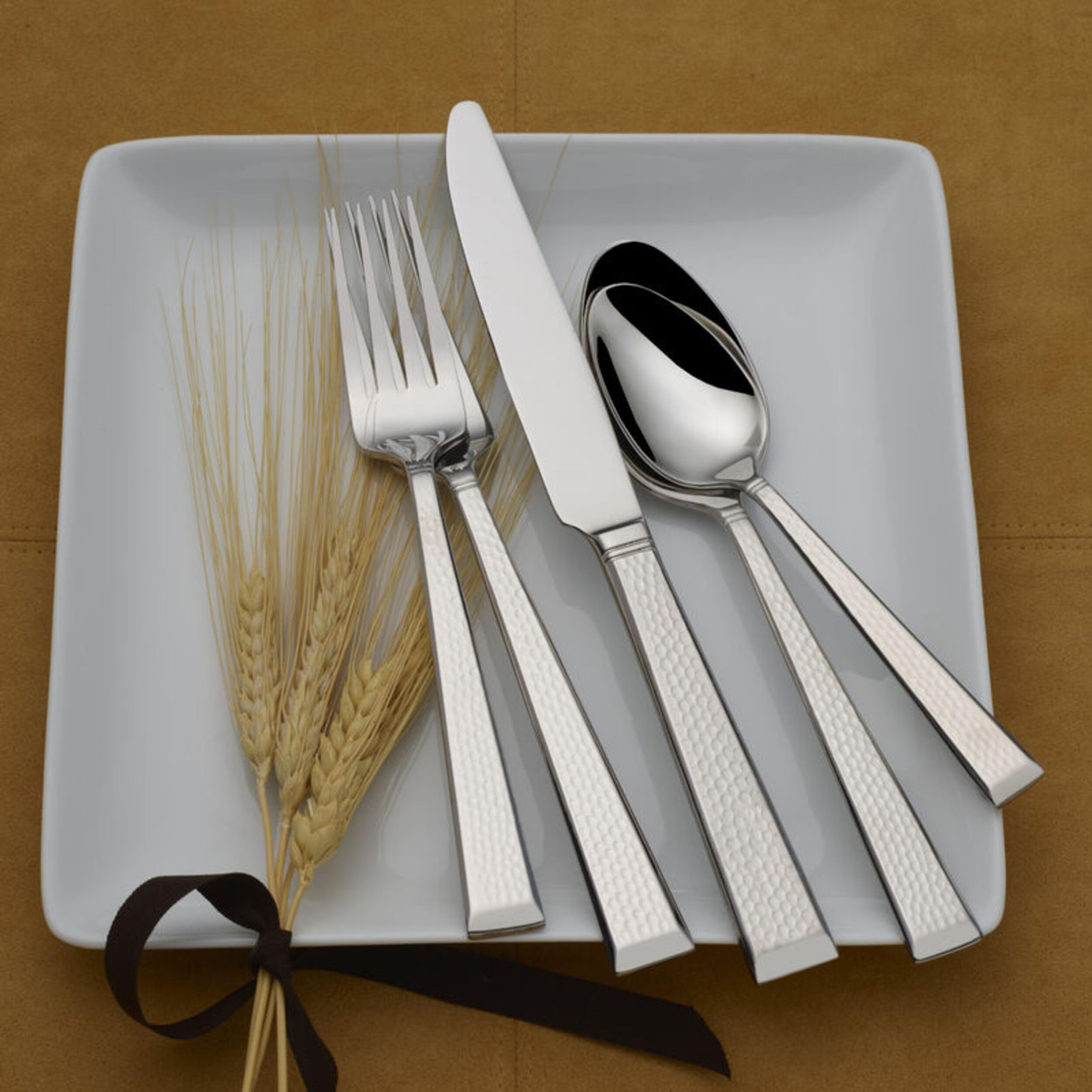 Kyler Flatware Service for 12, 65 Piece Set, 18/10 Stainless Steel, Silverware Set
