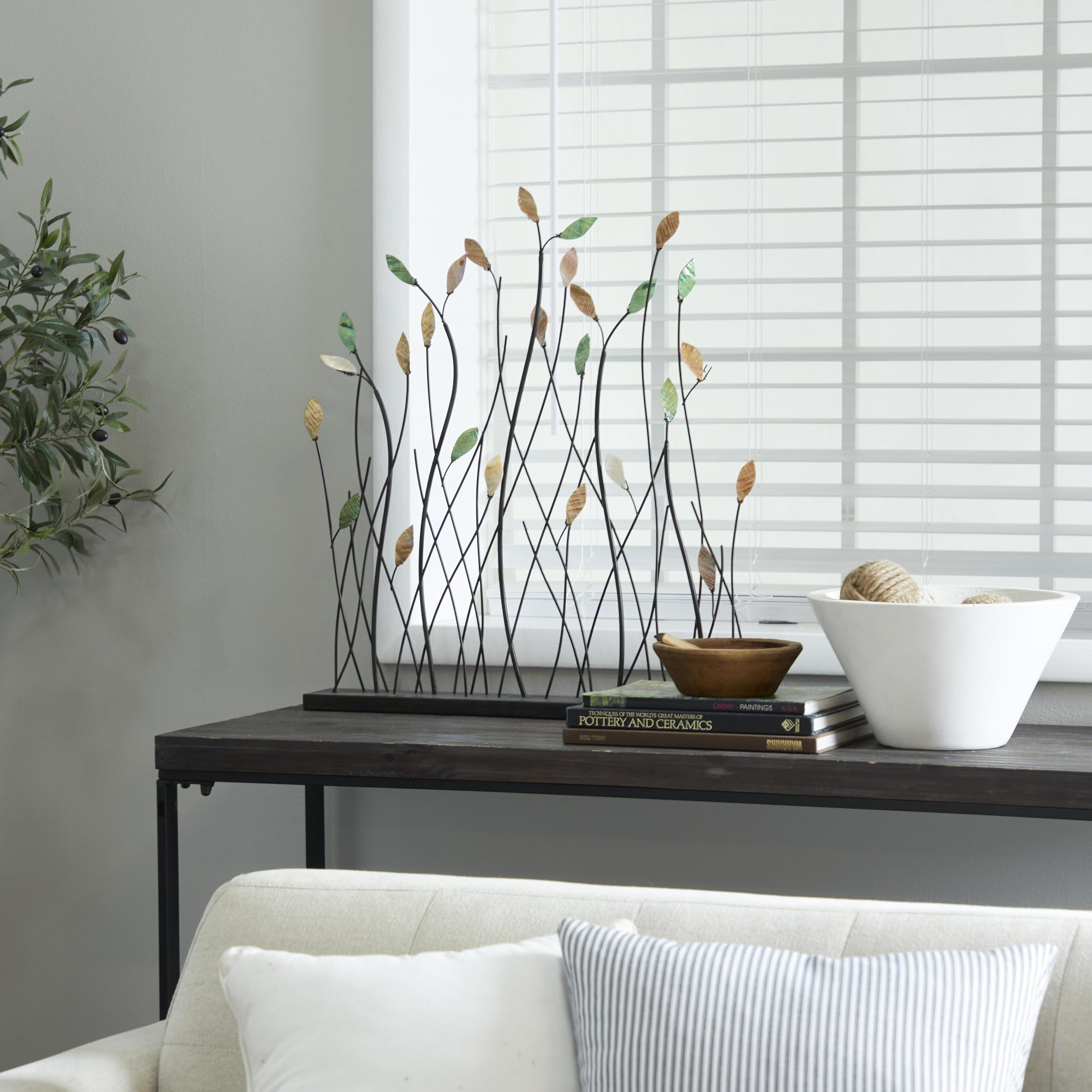 Metal Leaf Decorative Sculpture Home Decor Statue with Black Base