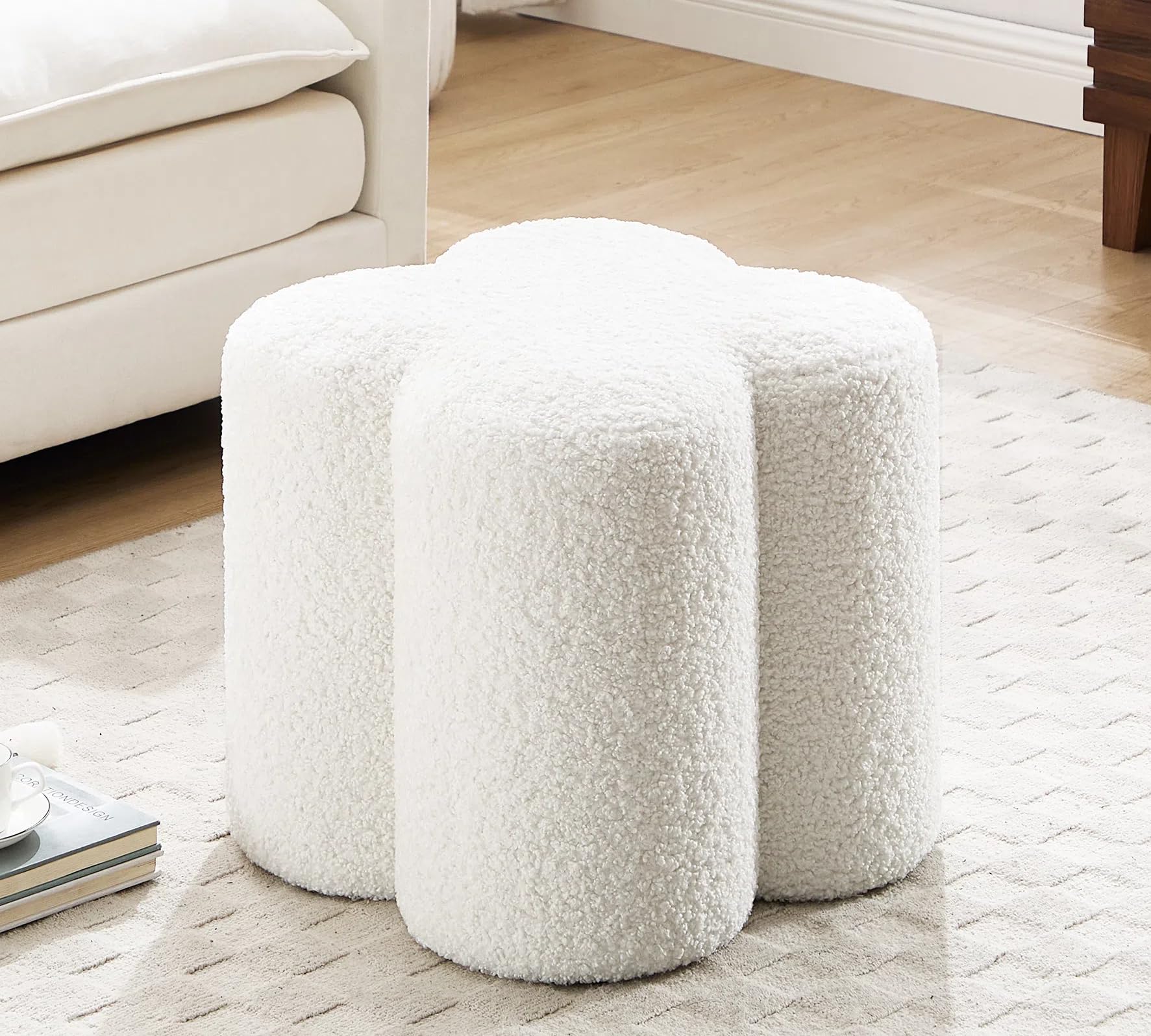 Flower Pouf Ottoman Foot Rest, Sherpa Fabric Poofy Ottoman Footstool for Couch