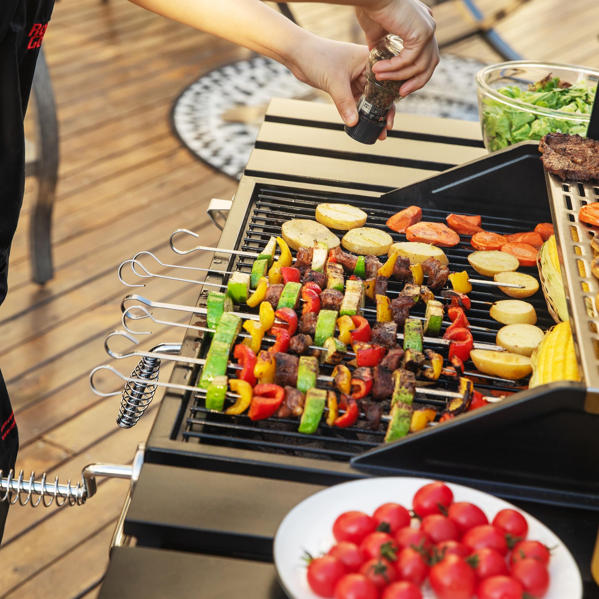 CD1824EC 24-Inch Movable Charcoal Grill with Cover, 490 Sq. In. Cooking Area