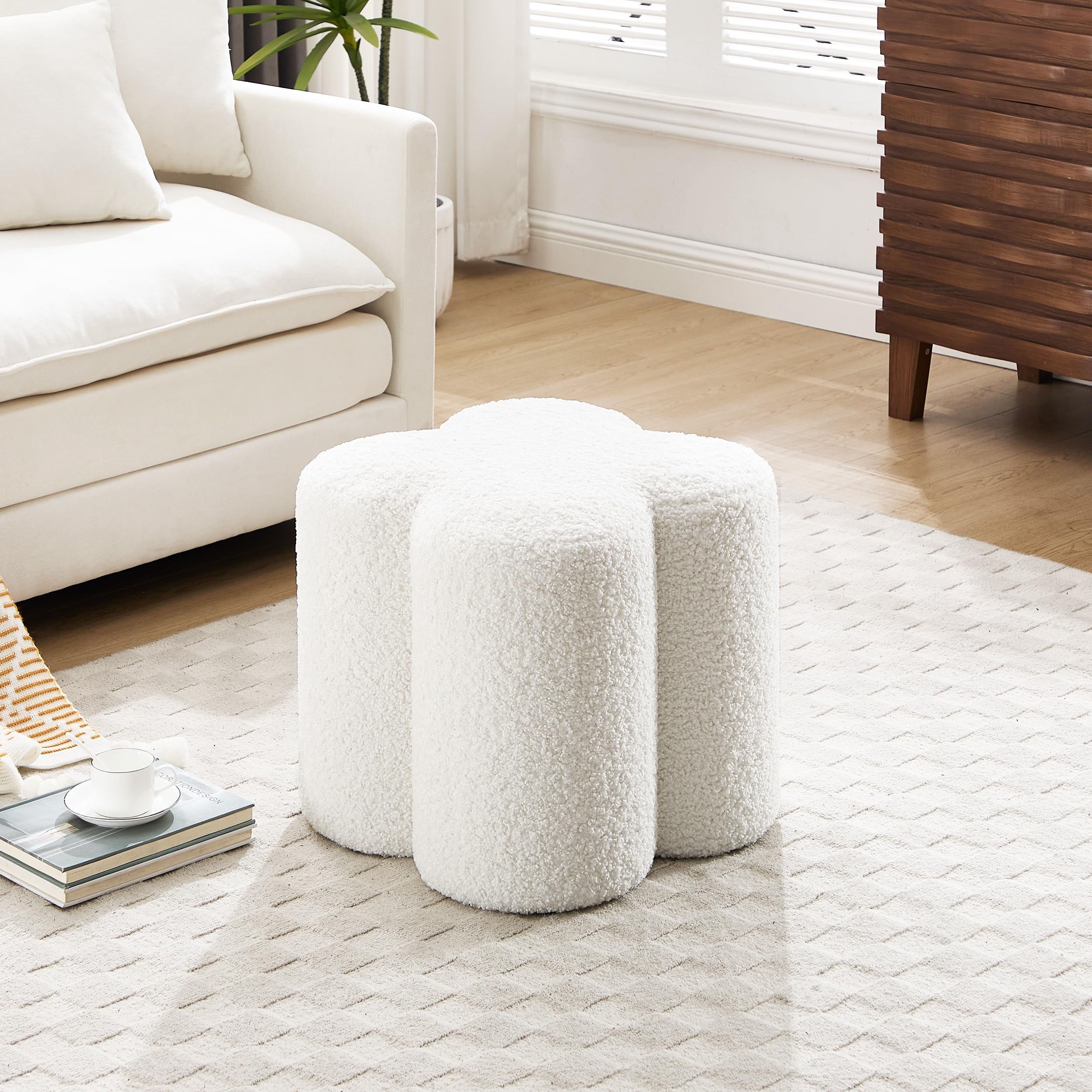 Flower Pouf Ottoman Foot Rest, Sherpa Fabric Poofy Ottoman Footstool for Couch