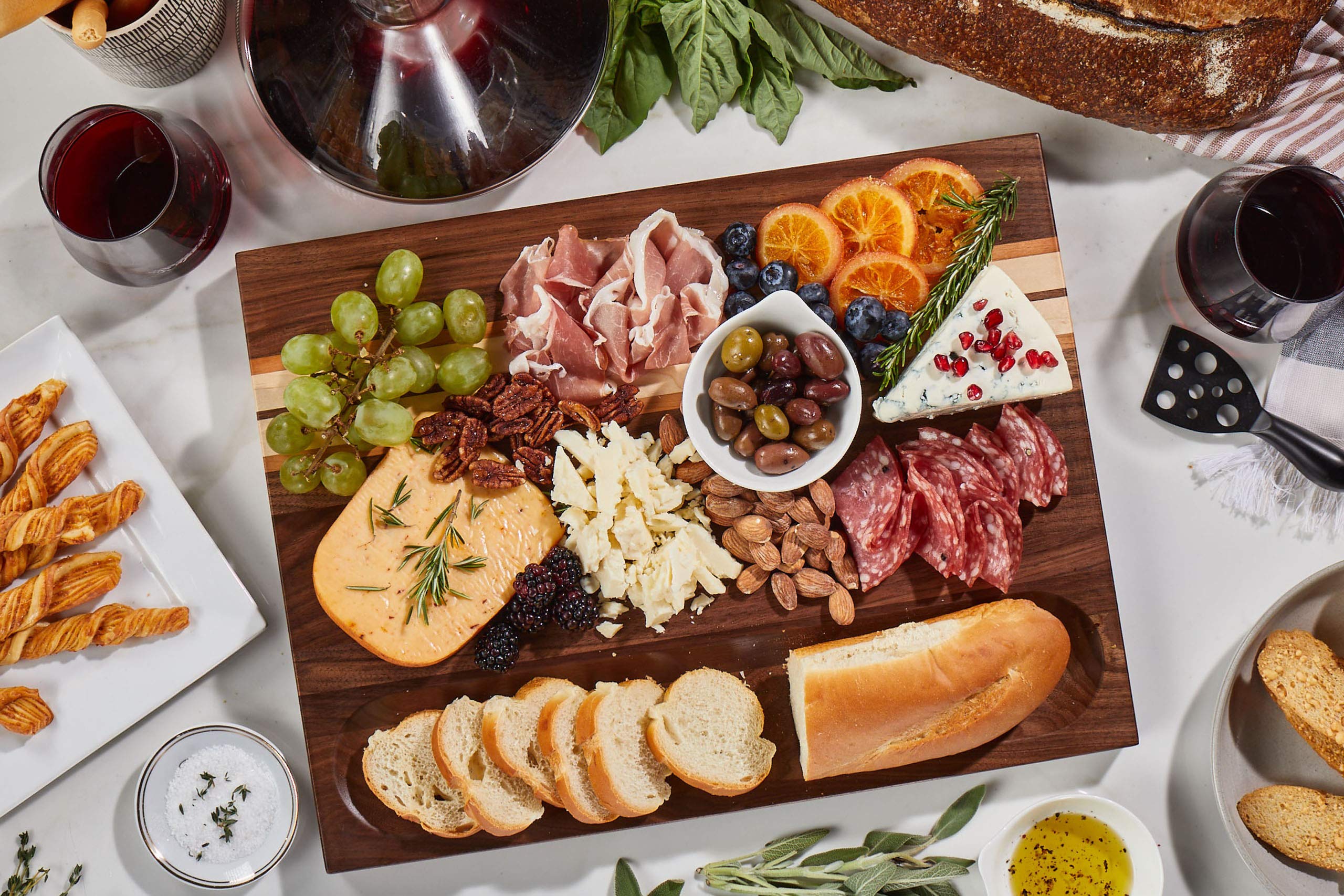 Large Walnut/Cherry/Maple Wood Cutting Board for Kitchen