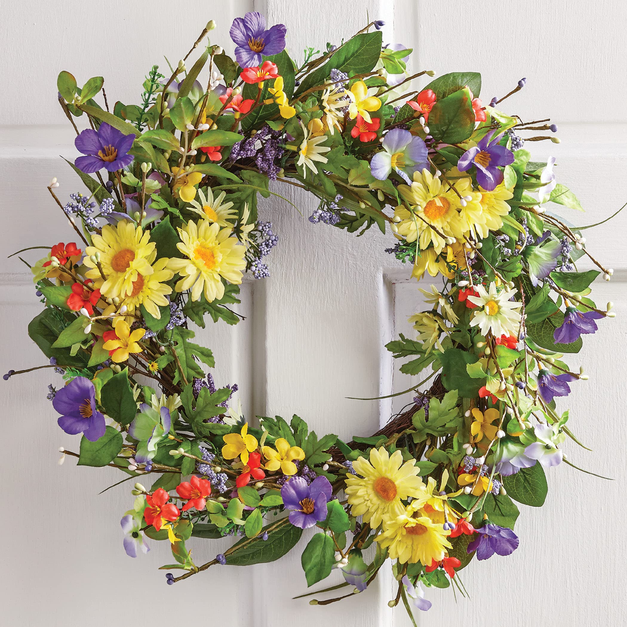 Wild Daisy Floral Twig Door Wreath, 19 1/2" Diameter - Home Décor for Any Room