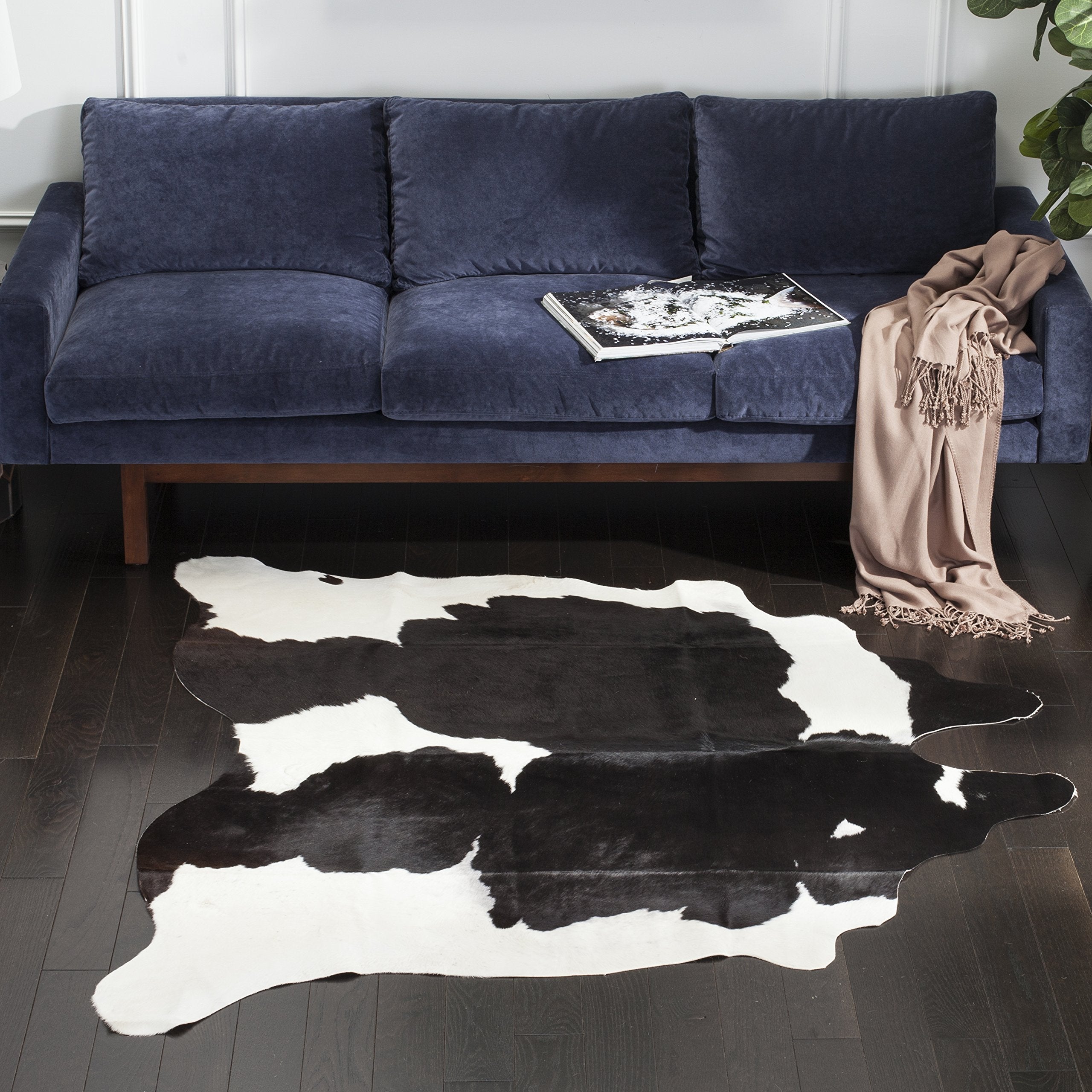 Cow Hide Collection Area Rug - 5'6" x 6'6", Black & White