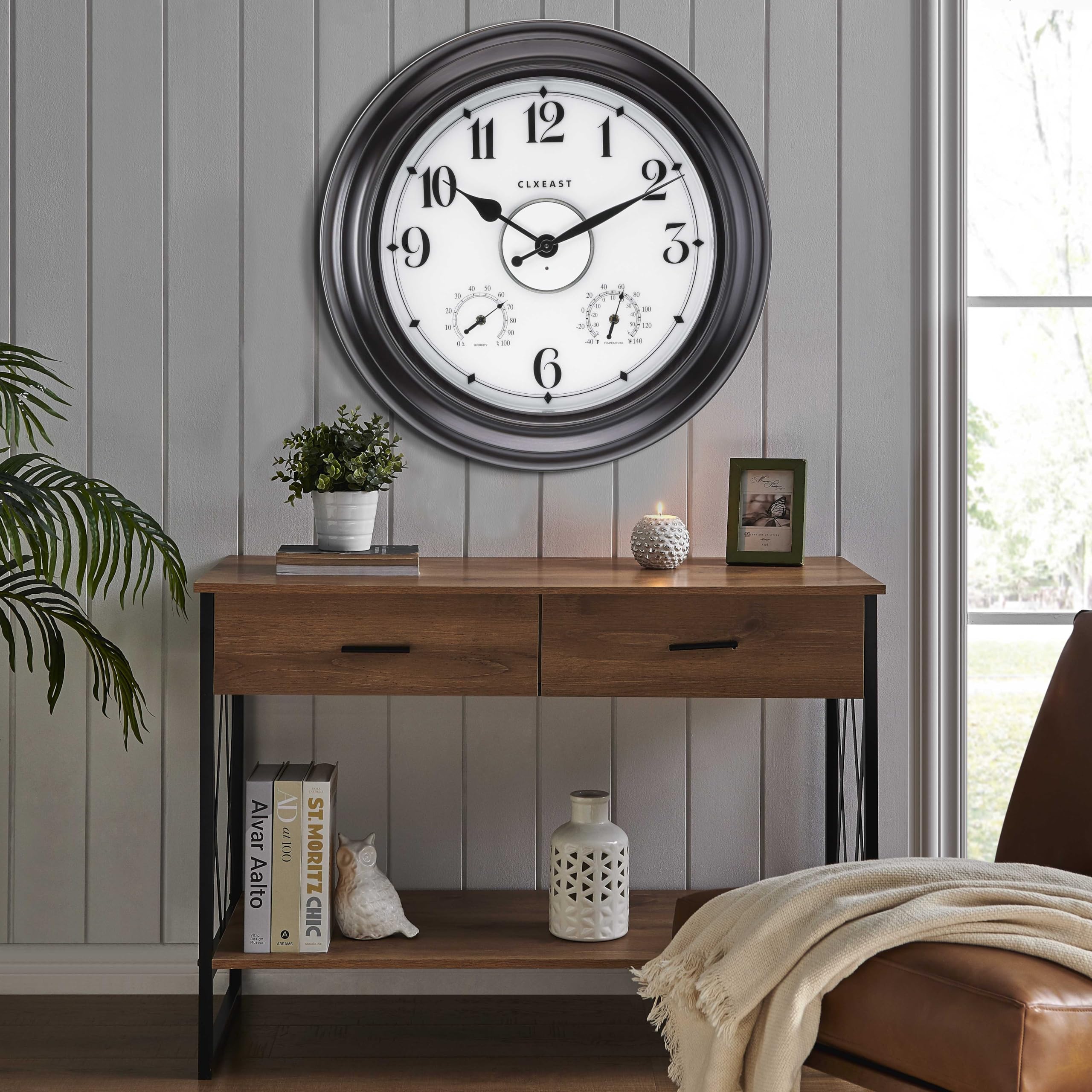 24 Inch LED Self-Illuminated Outdoor Metal Clocks Waterproof