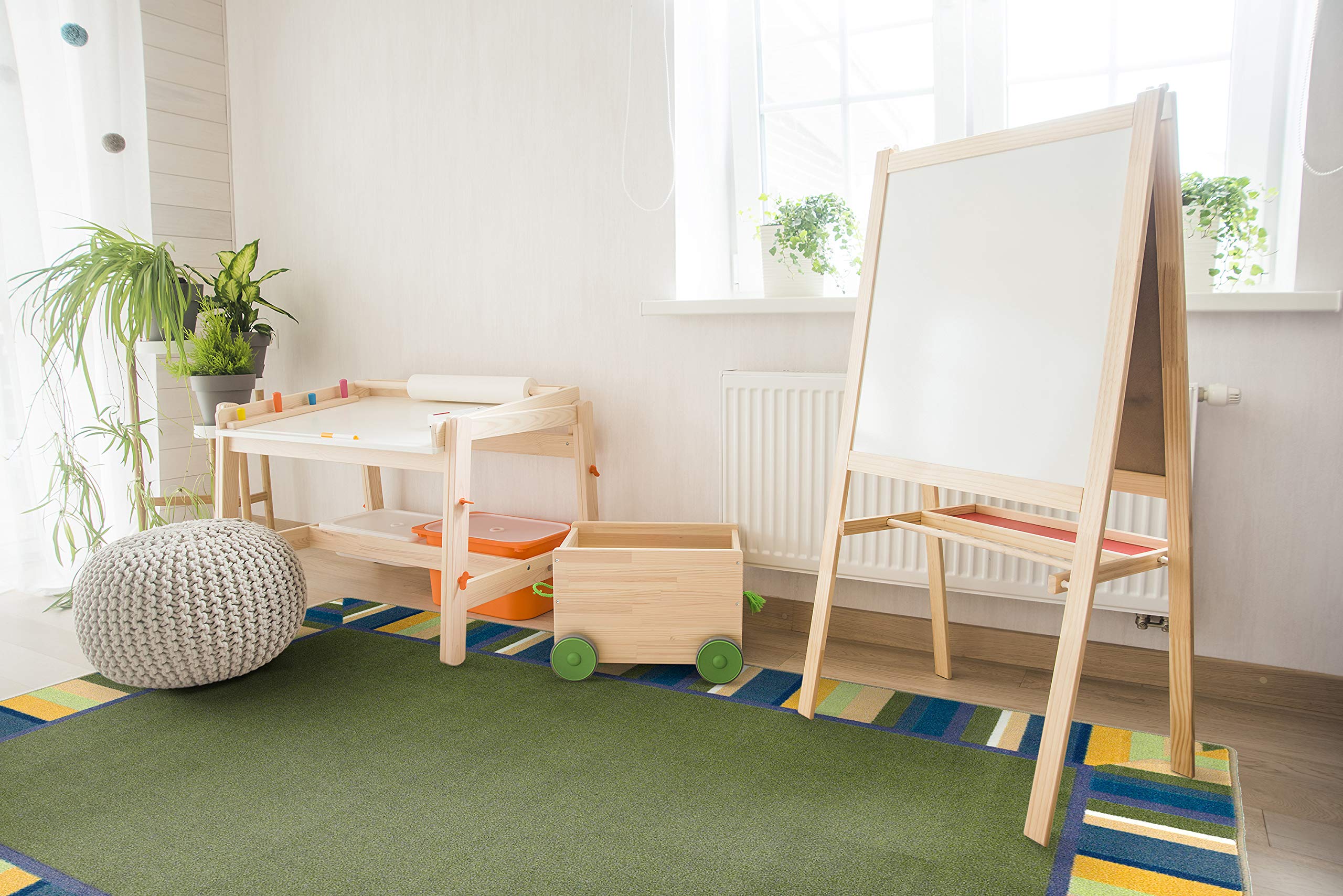 Kid Essentials Clean Green Rug, Bold, 3'10" x 5'4"