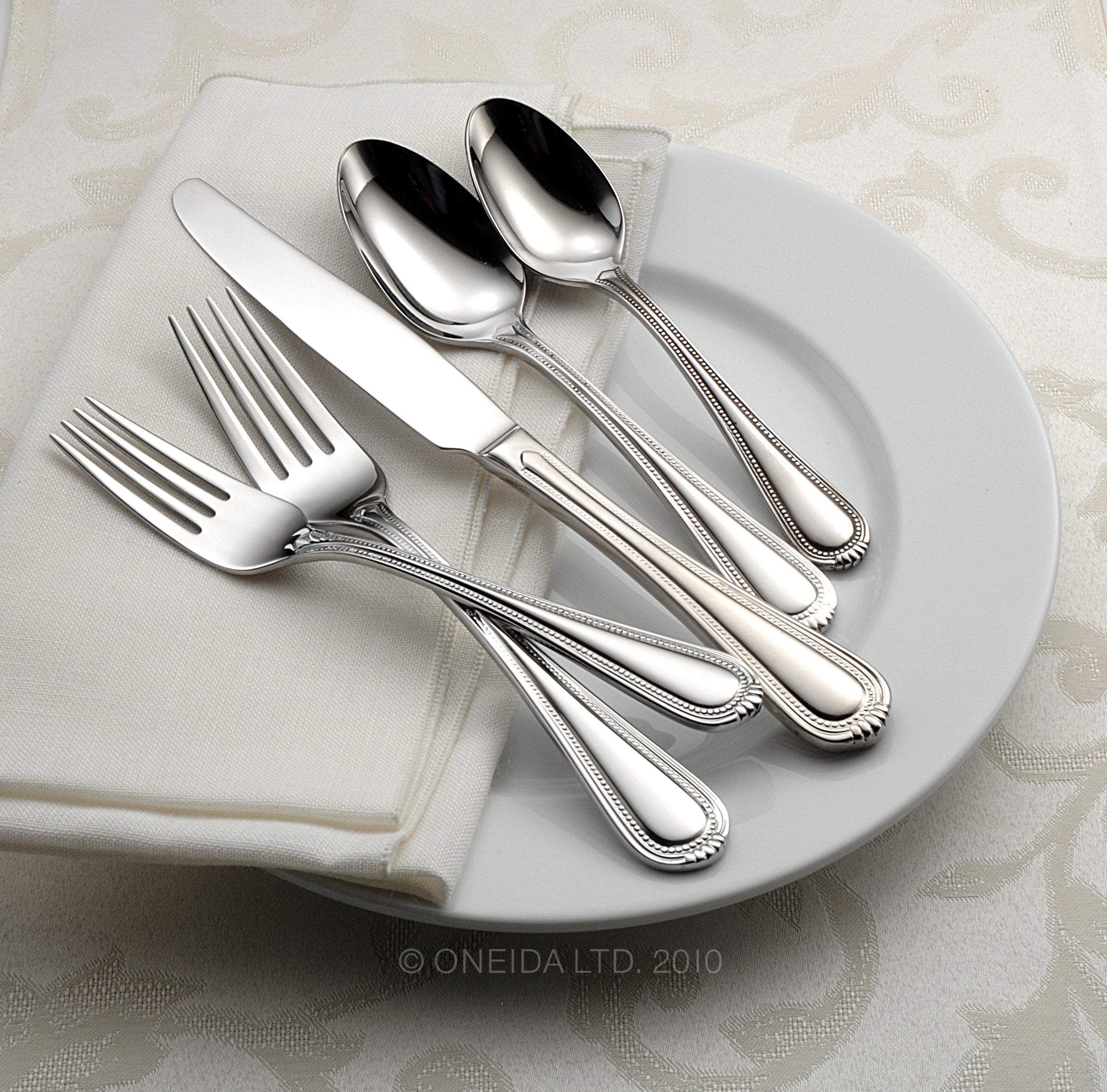 B014045AL20 Countess 45 Piece Everyday Flatware Set, Service For 8
