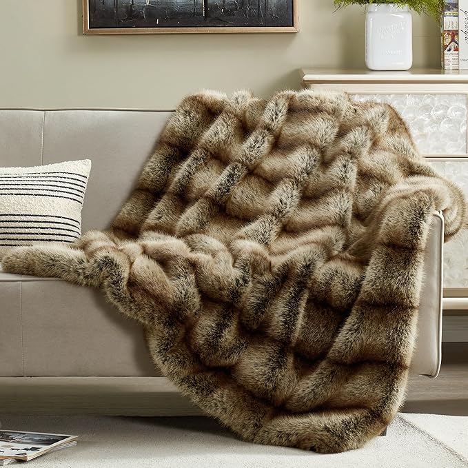High-end Premium Fuzzy Faux Wolf Fur Throw Blanket 50" x 60"