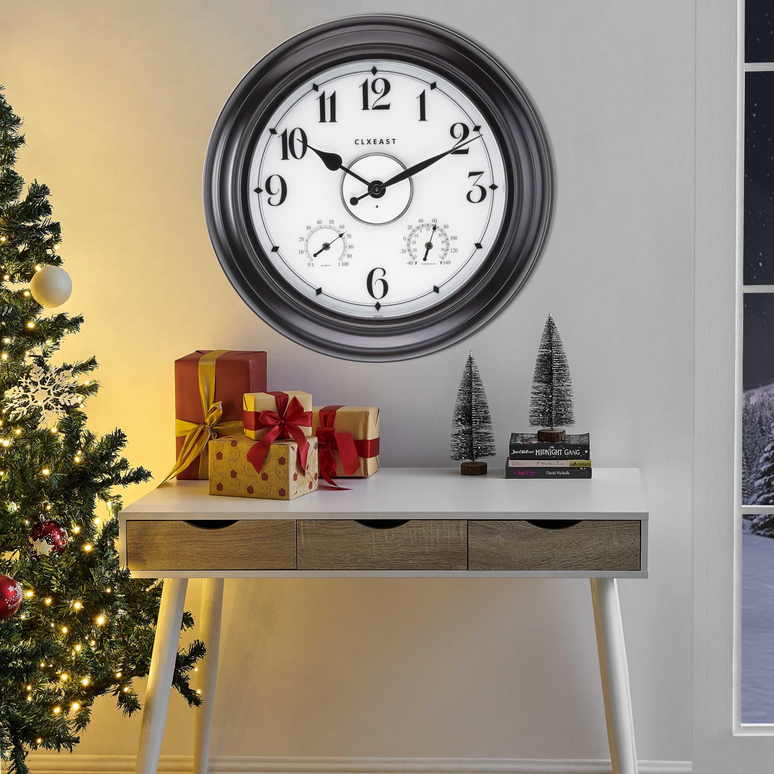 24 Inch LED Self-Illuminated Outdoor Metal Clocks Waterproof