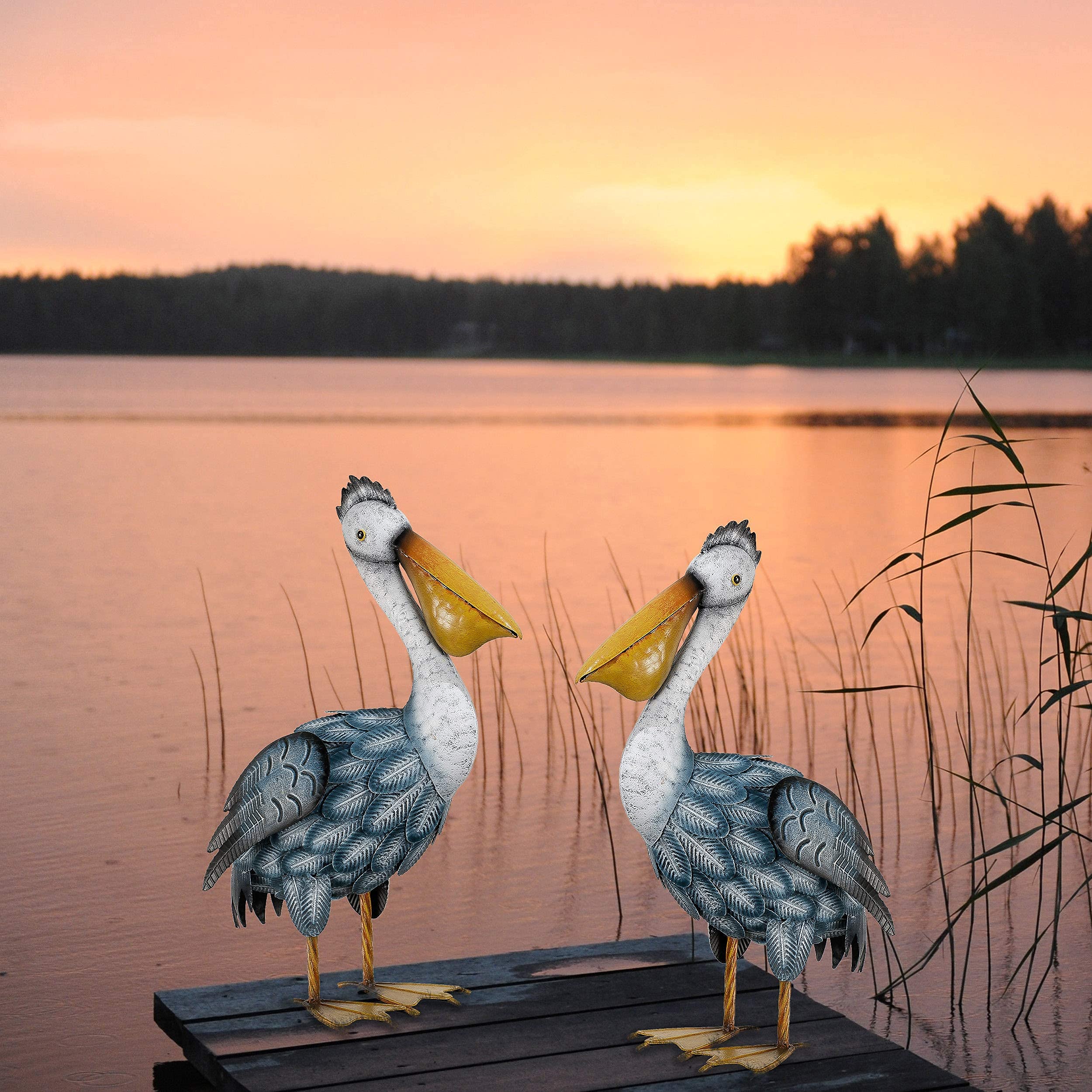 Metal Pelican Heron Garden Statue for Indoor Outdoor Home Decor