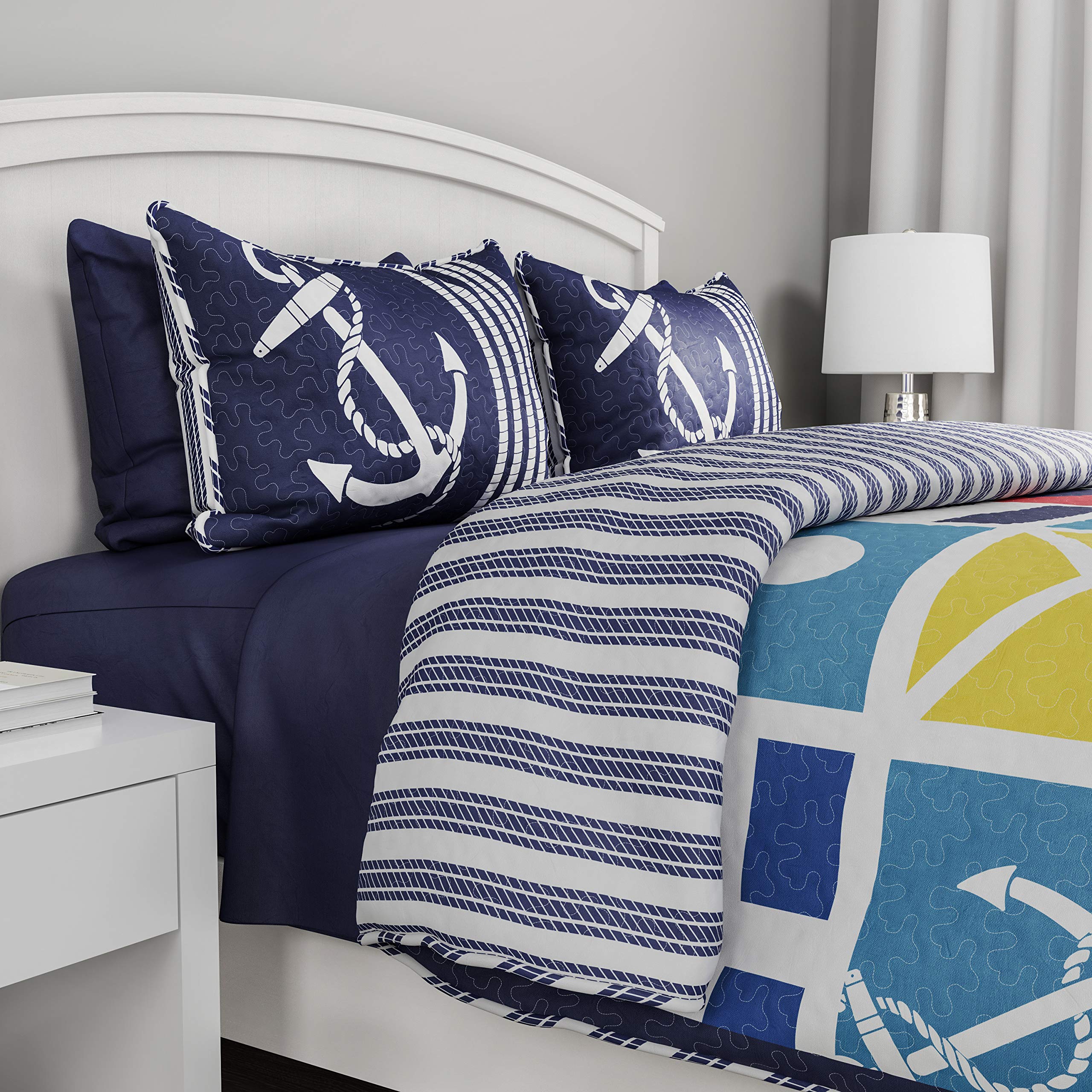 Quilt Bedspread Set with Exclusive Mariner Design- 2 Piece Twin XL Set with Pillow Sham