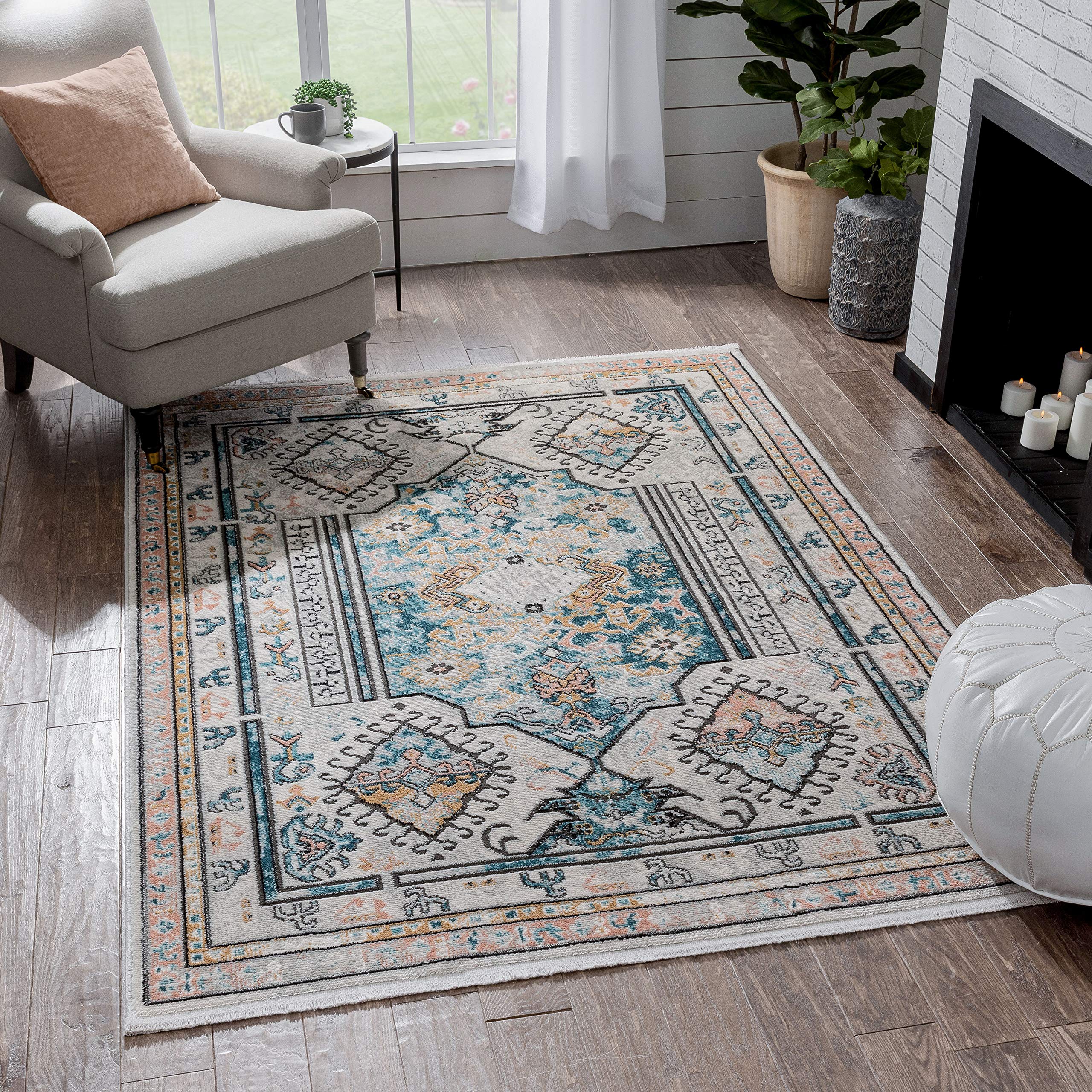 Valerian Multi Blue & Ivory Vintage Oriental Distressed Medallion
